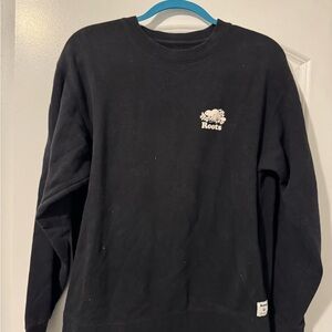 Roots women's Classic Black Crewneck Sweater